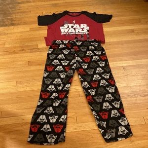Men’s 2-piece Star Wars Pajama Set - sizes XL and XXL. Brand New.
